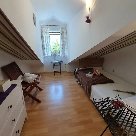度假居 Gem - Zf Hvar House *